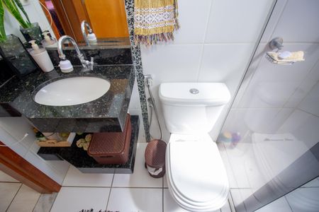 Apartamento à venda com 98m², 2 quartos e 1 vagaBanheiro Social