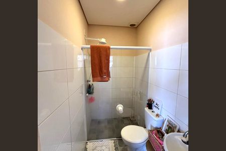 Casa à venda com 232m², 5 quartos e 3 vagasBanheiro