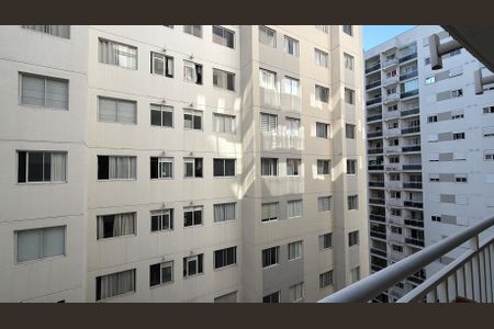 Apartamento à venda com 45m², 2 quartos e sem vagaSacada