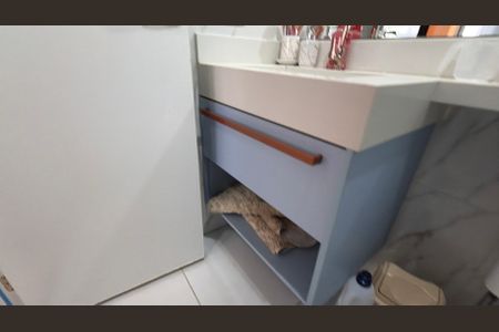 Apartamento à venda com 45m², 2 quartos e sem vagaBanheiro