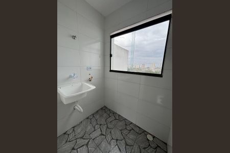 Apartamento à venda com 33m², 2 quartos e 1 vagaárea de serviço