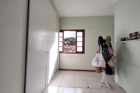 Casa para alugar com 700m², 3 quartos e 7 vagasCloset da suíte 1