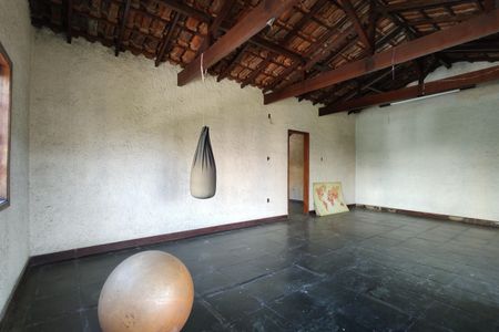 Casa para alugar com 700m², 3 quartos e 7 vagasTerraço