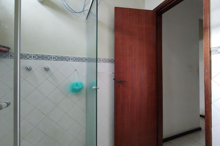 Casa para alugar com 700m², 3 quartos e 7 vagasBanheiro Social 2