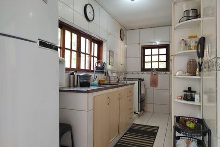 Casa para alugar com 700m², 3 quartos e 7 vagasCozinha - Armários