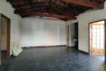 Casa para alugar com 700m², 3 quartos e 7 vagasTerraço