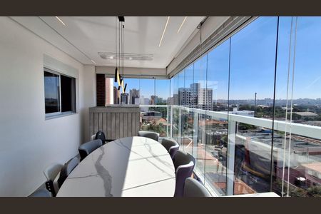 Apartamento à venda com 100m², 3 quartos e 2 vagasVaranda 