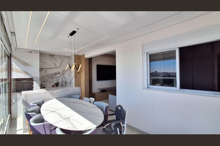 Apartamento à venda com 100m², 3 quartos e 2 vagasVaranda 