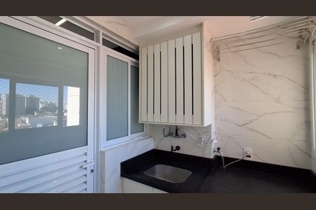 Apartamento à venda com 100m², 3 quartos e 2 vagasÁrea de Serviço 