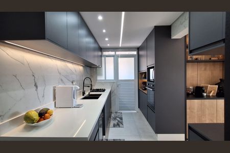 Apartamento à venda com 100m², 3 quartos e 2 vagasCozinha 