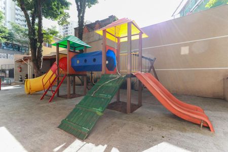 Apartamento à venda com 47m², 2 quartos e 1 vagaÁrea comum - Playground