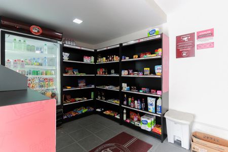 Apartamento à venda com 47m², 2 quartos e 1 vagaÁrea comum - Mini-mercado