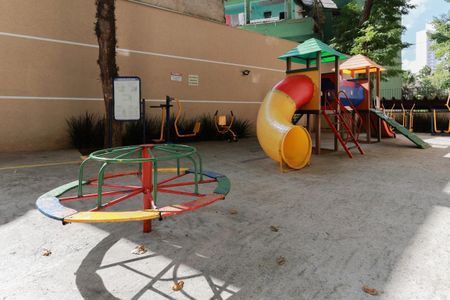 Apartamento à venda com 47m², 2 quartos e 1 vagaÁrea comum - Playground