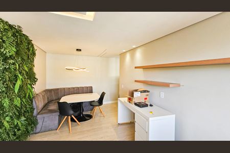 Sala de apartamento para alugar com 2 quartos, 58m² em Cidade das Flores, Osasco