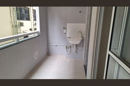 Apartamento à venda com 46m², 3 quartos e sem vagaVaranda