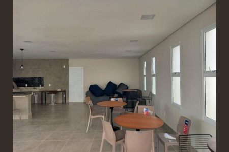 Apartamento à venda com 48m², 2 quartos e sem vagaÁrea comum