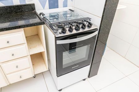 Apartamento para alugar com 50m², 2 quartos e 1 vagaCozinha - Fogão