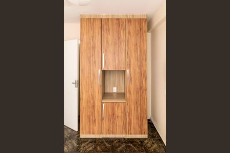 Apartamento para alugar com 50m², 2 quartos e 1 vagaQuarto 1 - Armários