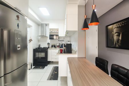 Apartamento à venda com 102m², 3 quartos e 2 vagasCozinha 