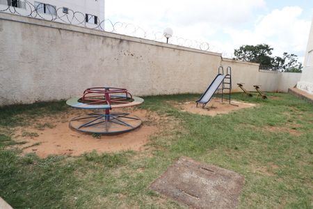 Apartamento para alugar com 45m², 2 quartos e 1 vagaÁrea comum - Playground