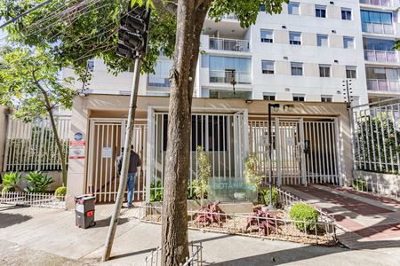 Apartamento à venda com 53m², 2 quartos e 1 vaga Apartamento à venda com 53m², 2 quartos e 1 vagaFachada
