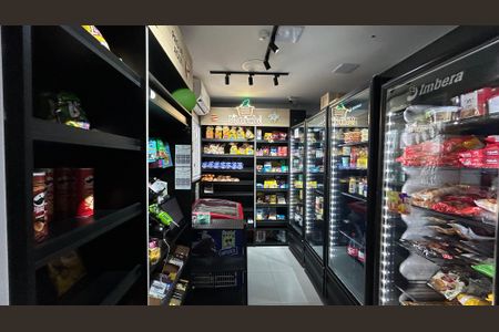 Apartamento para alugar com 42m², 2 quartos e sem vaga Apartamento para alugar com 42m², 2 quartos e sem vagaMini mercado