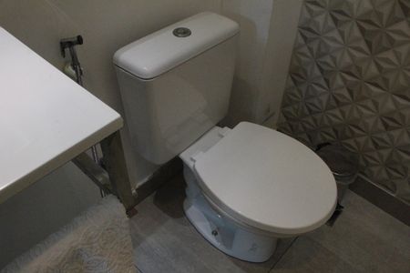 Casa de condomínio à venda com 400m², 4 quartos e 3 vagasLavabo
