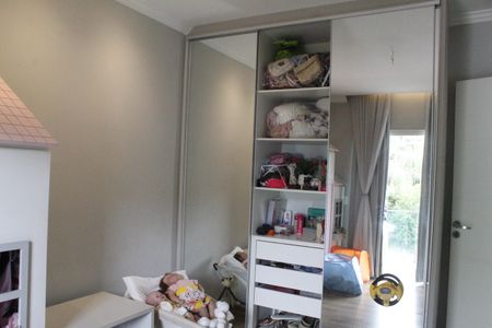 Casa de condomínio à venda com 400m², 4 quartos e 3 vagasQuarto 1