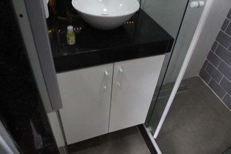 Casa de condomínio à venda com 400m², 4 quartos e 3 vagasBanheiro