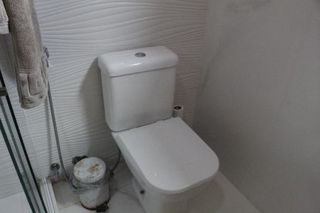 Casa de condomínio à venda com 400m², 4 quartos e 3 vagasBanheiro da Suíte