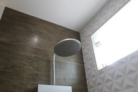 Casa de condomínio à venda com 400m², 4 quartos e 3 vagasBanheiro Social