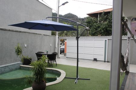 Casa de condomínio à venda com 400m², 4 quartos e 3 vagasÁrea externa
