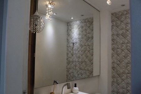 Casa de condomínio à venda com 400m², 4 quartos e 3 vagasLavabo