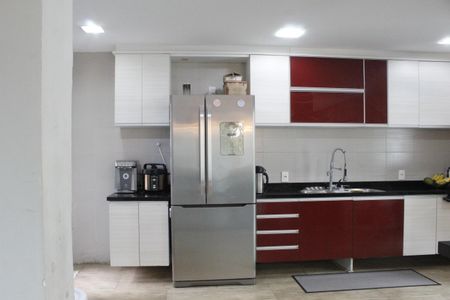 Casa de condomínio à venda com 400m², 4 quartos e 3 vagasCozinha