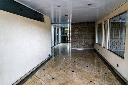 Apartamento para alugar com 78m², 2 quartos e 1 vagaHall social