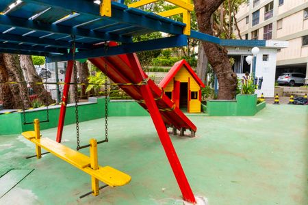 Apartamento para alugar com 78m², 2 quartos e 1 vagaÁrea comum - Playground
