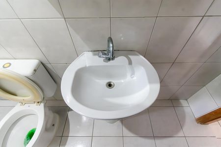 Casa para alugar com 50m², 2 quartos e sem vagaBanheiro