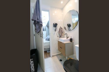 Studio para alugar com 25m², 1 quarto e sem vaga Studio para alugar com 25m², 1 quarto e sem vagaBanheiro