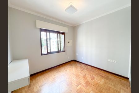 Apartamento à venda com 107m², 2 quartos e 1 vagaSuíte