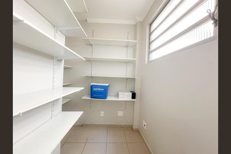 Apartamento à venda com 107m², 2 quartos e 1 vagaÁrea de Serviço
