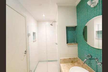 Apartamento à venda com 107m², 2 quartos e 1 vagaBanheiro Suíte