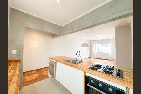 Apartamento à venda com 107m², 2 quartos e 1 vagaSala/Cozinha