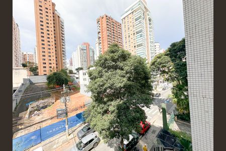 Apartamento à venda com 107m², 2 quartos e 1 vagaSuíte