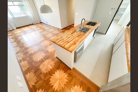 Apartamento à venda com 107m², 2 quartos e 1 vagaSala/Cozinha