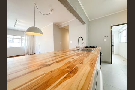 Apartamento à venda com 107m², 2 quartos e 1 vagaSala/Cozinha