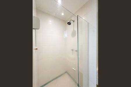 Apartamento à venda com 107m², 2 quartos e 1 vagaBanheiro Suíte