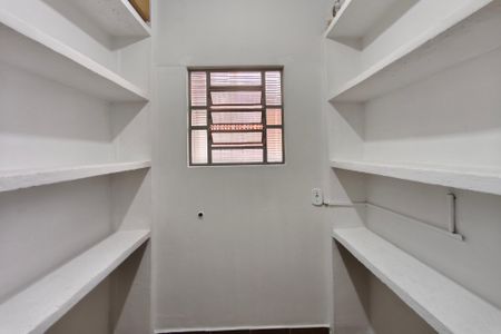 Casa para alugar com 200m², 4 quartos e 3 vagasDespensa