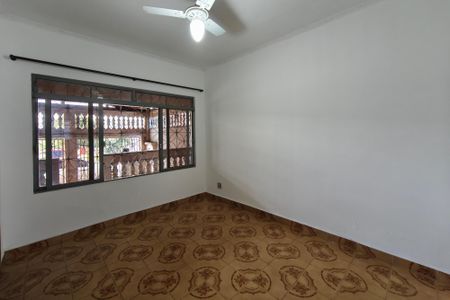 Sala de casa para alugar com 4 quartos, 200m² em Jardim Garcia, Campinas