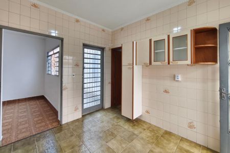 Casa para alugar com 200m², 4 quartos e 3 vagasCozinha