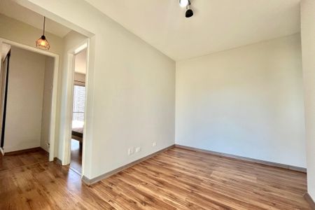 Sala de apartamento para alugar com 2 quartos, 50m² em Vila Paulista, São Paulo